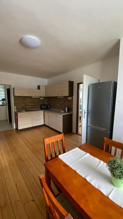 Apartmany U Viaduktu 46 Ústí nad Labem Exteriör bild